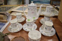A Paragon tea service in the Horabella pattern