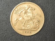 A Queen Victoria 1898 Old Head Gold Half Sovereign, Royal Mint