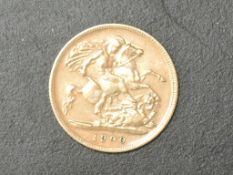 A Queen Victoria 1900 Old Head Gold Half Sovereign, Royal Mint
