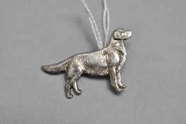 A Kenart silver Golden Retriever badge