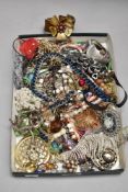 A tray of costume jewellery bangles, necklaces, broaches, etc