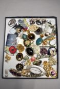 A tray of costume jewellery broaches a good decorative lot