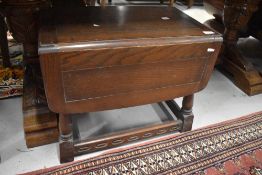 A priory style occasional drop leaf coffee/occasional table