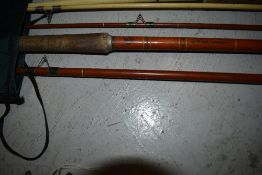 2 x Edgar sealey vintage rods in a canvas case the 'white Wonder ' and ' Black Arrow'.