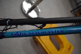 Taktix beachcaster Rod and rod rest