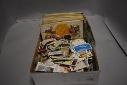 A selection of collectable cards including Brooke Bond and PG tips