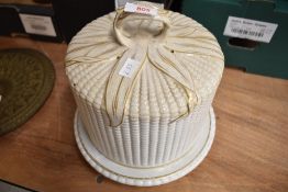 Victorian JB Granite porcelain cheese dome having corn cob design