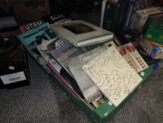 A selection of art and craft interest books including Japanese prints, William Morris and Masks