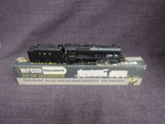 A Wrenn 00 gauge 2-8-0 LMS 8F Loco & Tender 8042, boxed W2225