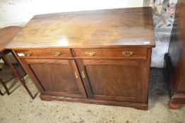 A reproduction mahogany media cabinet in the 19th century style. 80 CM.