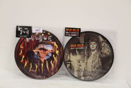 A David Bowie picture disc lot ' Fame ' -and 'Zeroes ( 2018 ) getting hard to find - mint copies