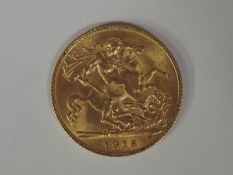 A United Kingdom 1915 George V Gold Half Sovereign, Royal Mint