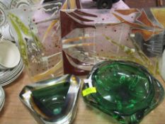 A Murano Sommerso triangulat glass bowl, a green art glass bowl and two glass dished plates, bearing