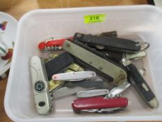 A T.Turner&Co 'Encore' farriers knife, sold along with a selection of other pocket knives