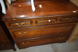 A nice quality modern Rossmore or similar bedroom chest of three long drawers