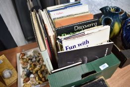Two boxes of art craft and design interest books including Japanese prints