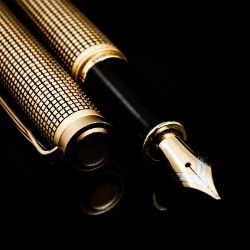 Vintage and Collectable Fountain Pens and Writing Equipment 7