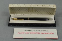 A Parker Slimfold fountain pen in black in original box