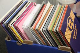 A large crate of dance / drum'n'bass / techno / house records ( 114 in total ) DJ interest - also