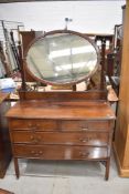 An early 20th Century mahogany dressing table
