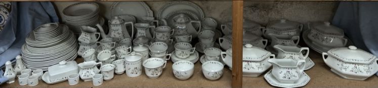 An extensive Adams Karina pattern dinner tea and coffee service