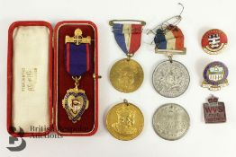 Miscellaneous Medallions and Military Insignia
