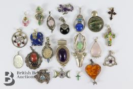 Quantity of Semi-Precious Stone and Silver Pendants