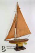 Model Pond Yacht