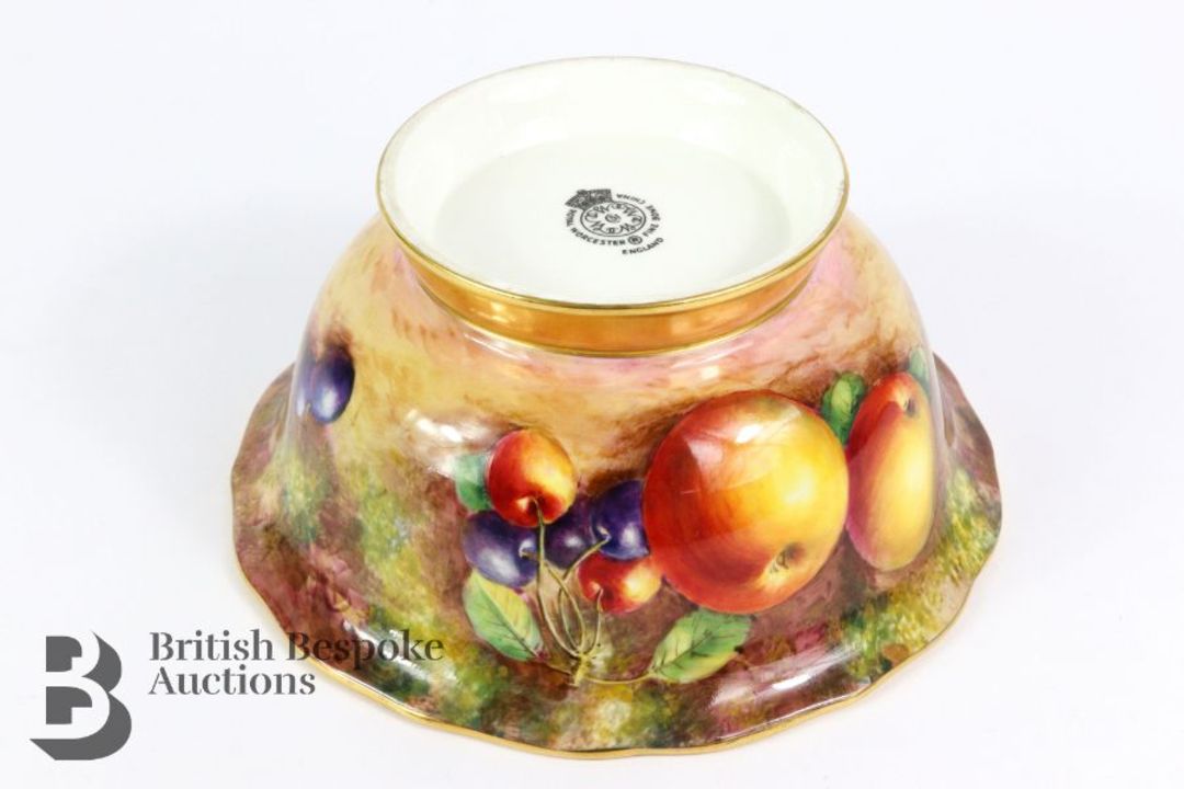 Royal Worcester Fallen Fruit Bowl - Image 9 of 13