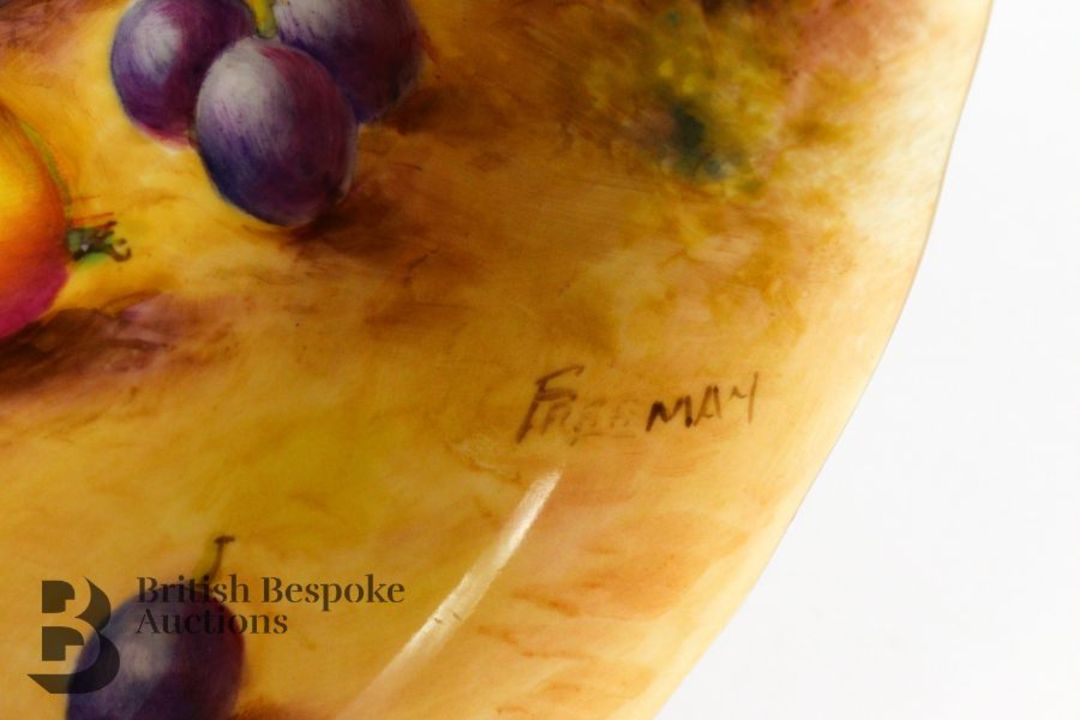 Royal Worcester Fallen Fruit Bowl - Image 7 of 13