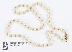 9ct Gold and Cultured Pearl Necklace