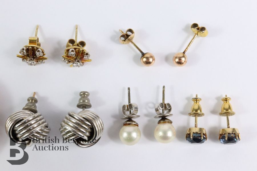 Miscellaneous Earrings - Image 3 of 3