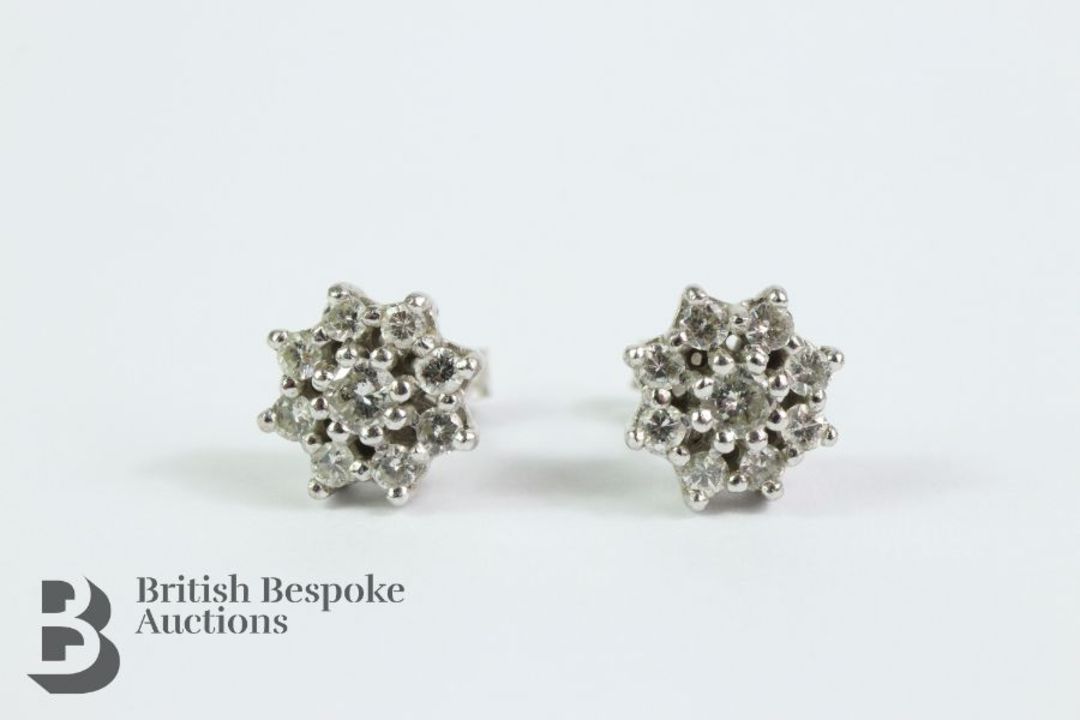 18ct White Gold Diamond Cluster Earrings - Image 1 of 3