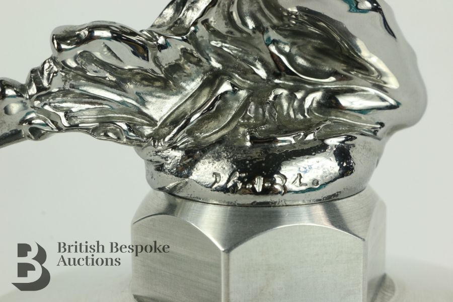 Rolls Royce 'Kneeling Lady' Radiator Mascot - Image 5 of 10