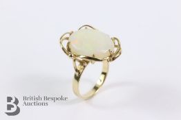 9ct Yellow Gold and Opal Ring
