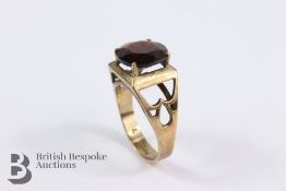 9ct Gold Garnet Ring
