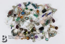 Quantity of Semi-Precious Stone Earrings