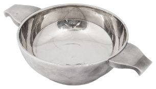 A modern Scottish presentation silver quaich