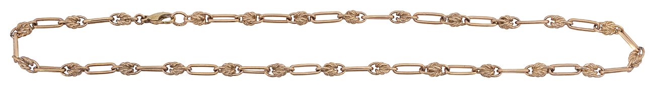 A 9ct yellow gold fancy link chain necklace