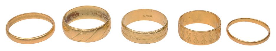 Three 22ct and two 18ct