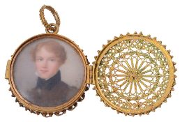 A late Georgian yellow gold filigree memorial pendant