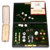 A mixed collection of dressing items, in boxes