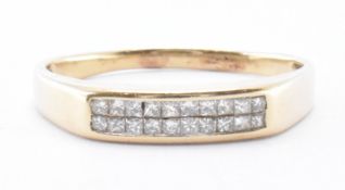 14CT GOLD & PRINCESS CUT DIAMOND GENTS RING