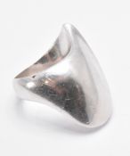 20TH CENTURY GEORG JENSEN SILVER DANISH ABSTRACT RING