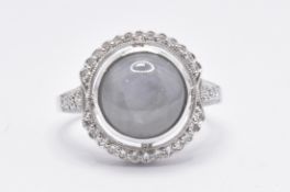 18CT GOLD STAR SAPPHIRE & DIAMOND RING