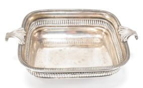 1930S SILVER HALLMARKED TABLE DISH