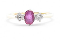 HALLMARKED 18CT GOLD RUBY & DIAMOND RING