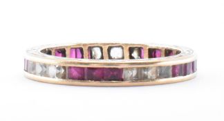 9CT GOLD SYNTHETIC RUBY & WHITE STONE RING