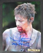 THE WALKING DEAD - NORMAN REEDUS - AUTOGRAPHED 8X10