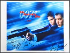 JAMES BOND 007 - PIERCE BROSNAN - SIGNED 8X12